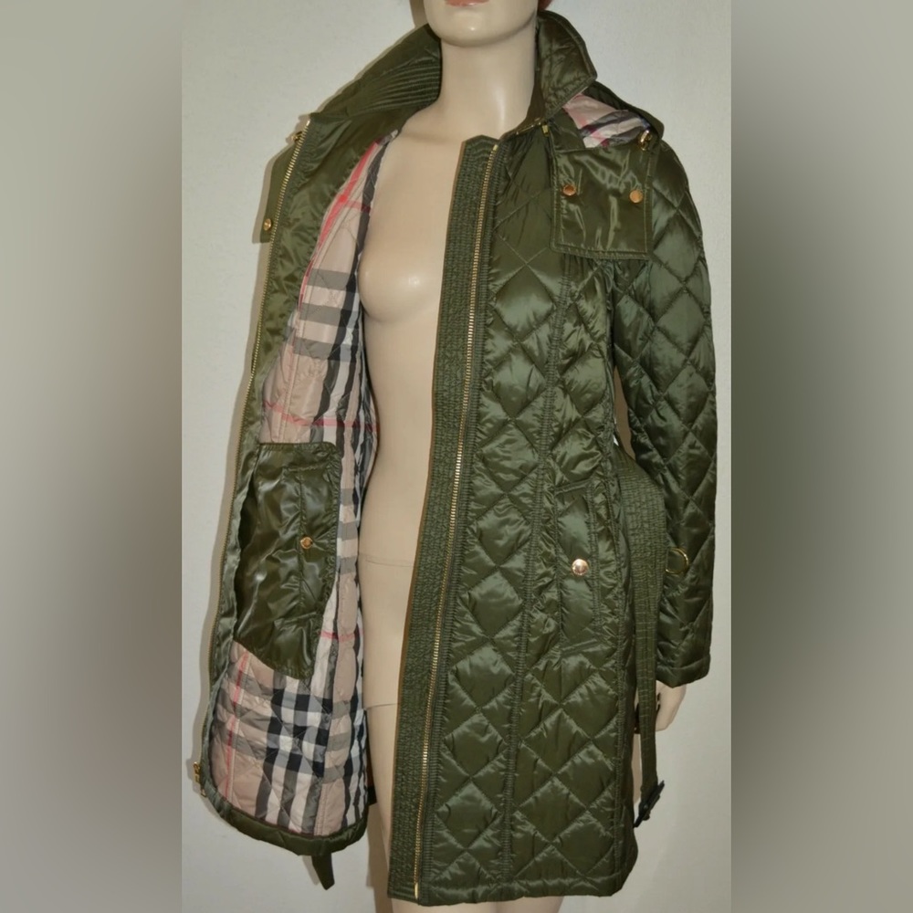 Burberry Bellbridge quilted parka size 40 IT, purchased at Bloomingdale’s